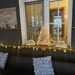 Zur Wasserburg Hotel Kerpen (North Rhine-Westphalia)