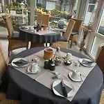 Zur Wasserburg 3*
