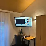 Zur Wasserburg 3*