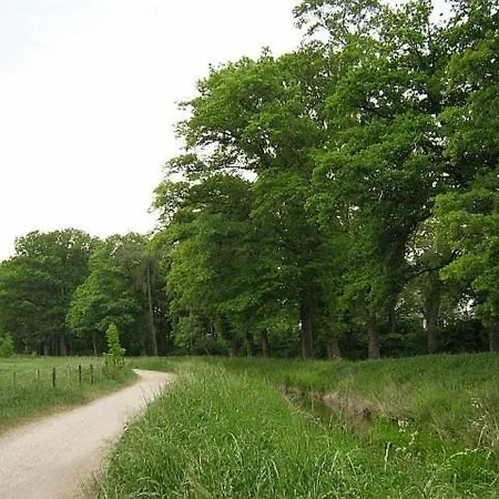 Hotel Zur Wasserburg Kerpen (North Rhine-Westphalia)