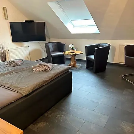 Zur Wasserburg 3* Kerpen (North Rhine-Westphalia)