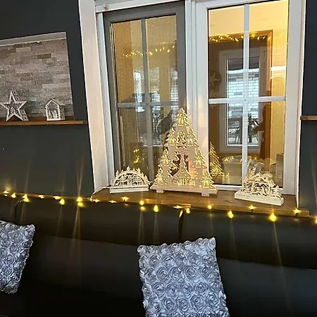 Zur Wasserburg Hotel 3*