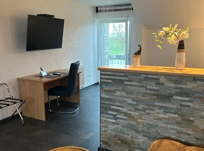 Zur Wasserburg 3* Kerpen (North Rhine-Westphalia)