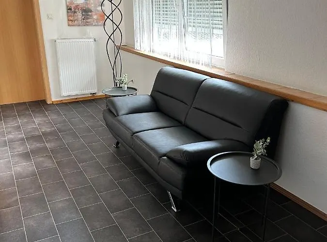 Hotel Zur Wasserburg 3*