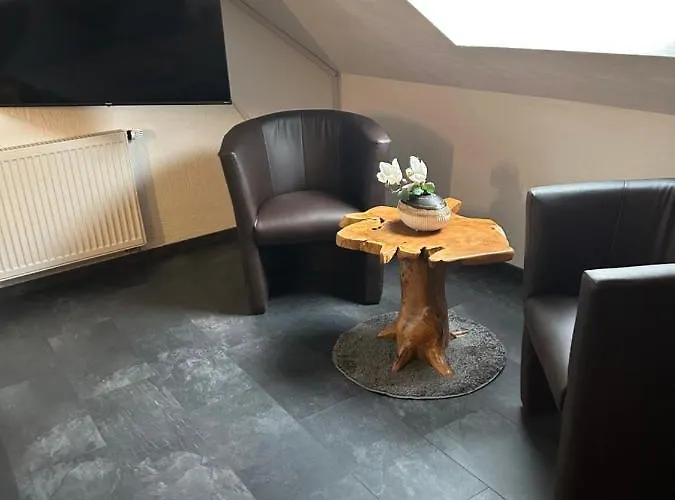 Zur Wasserburg Hotel Kerpen (North Rhine-Westphalia)